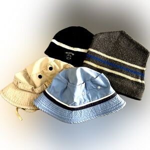 4 Bucket Hats/Beanies